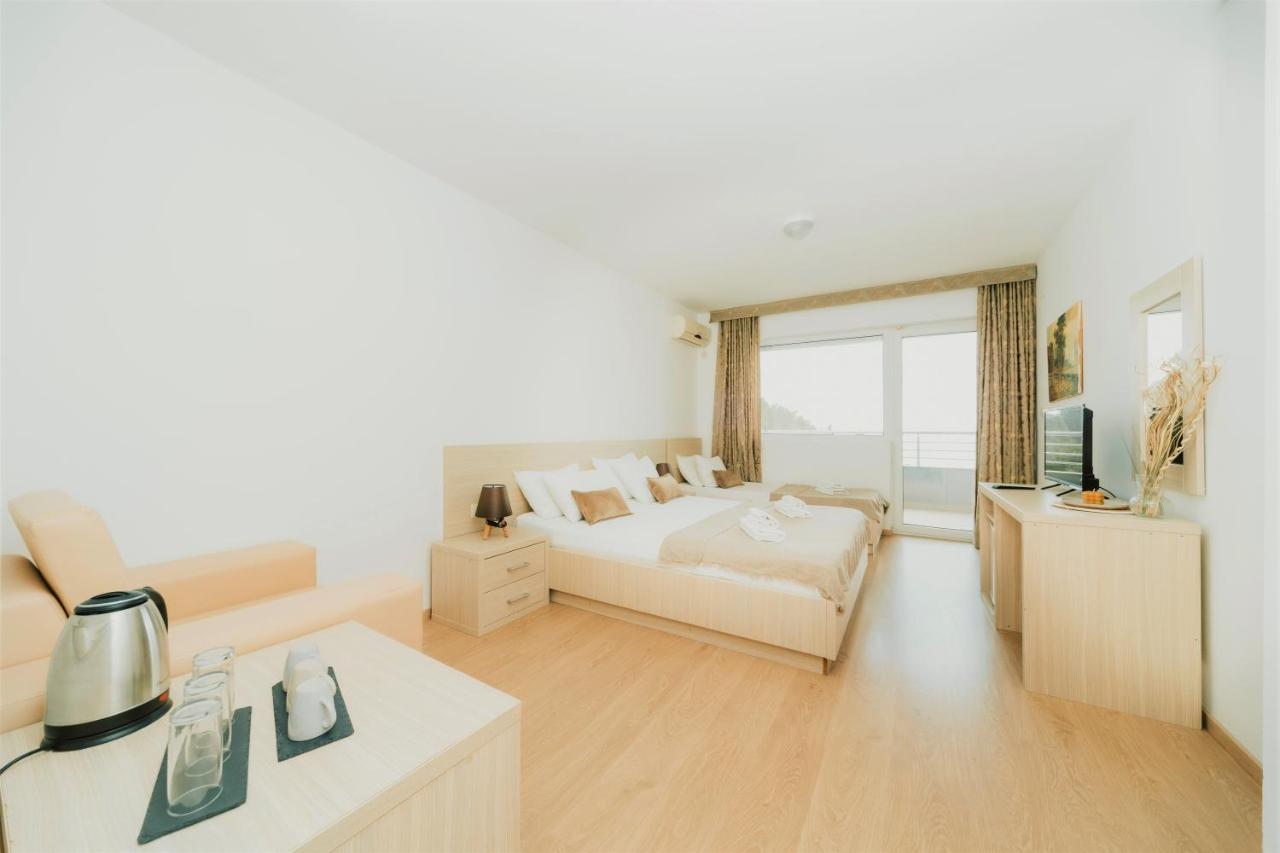 Guesthouse Radjen スヴェティ・ステファン エクステリア 写真